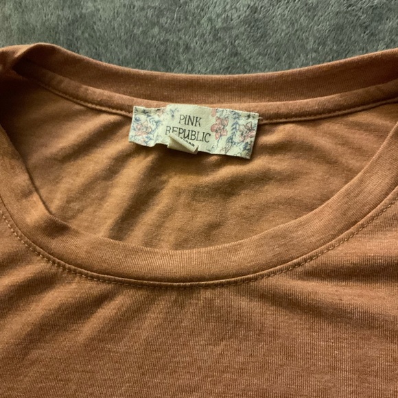 Pink Republic Washed-Out Pink Tee - Picture 3 of 3